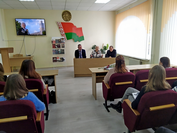 Это изображение имеет пустой атрибут alt; его имя файла - n-23_02_01-10.jpg