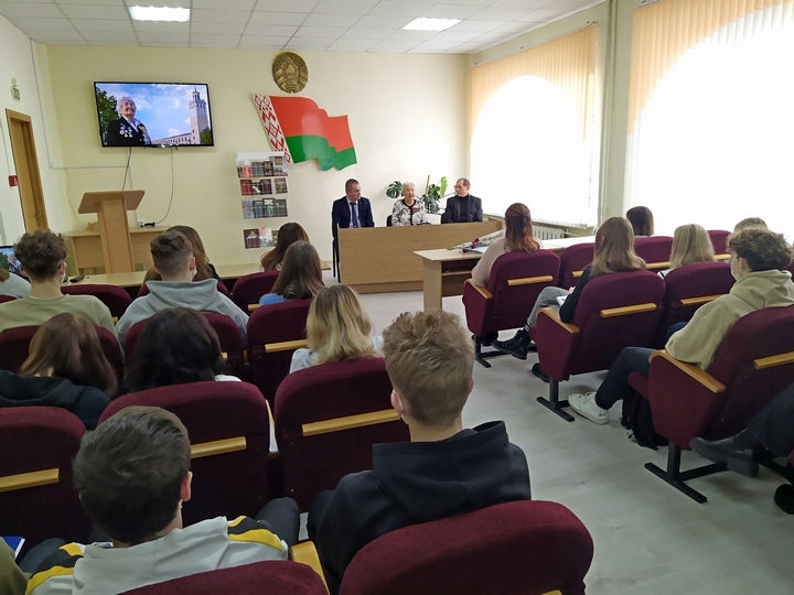Это изображение имеет пустой атрибут alt; его имя файла - n-23_02_01-5.jpg